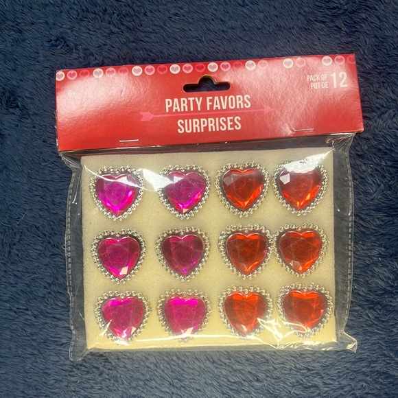 NEW Valentines Party Bundle - Picture 4 of 6